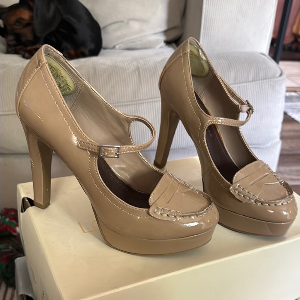 LC Lauren Conrad Tan Platform Heels with Mary Jane Strap
